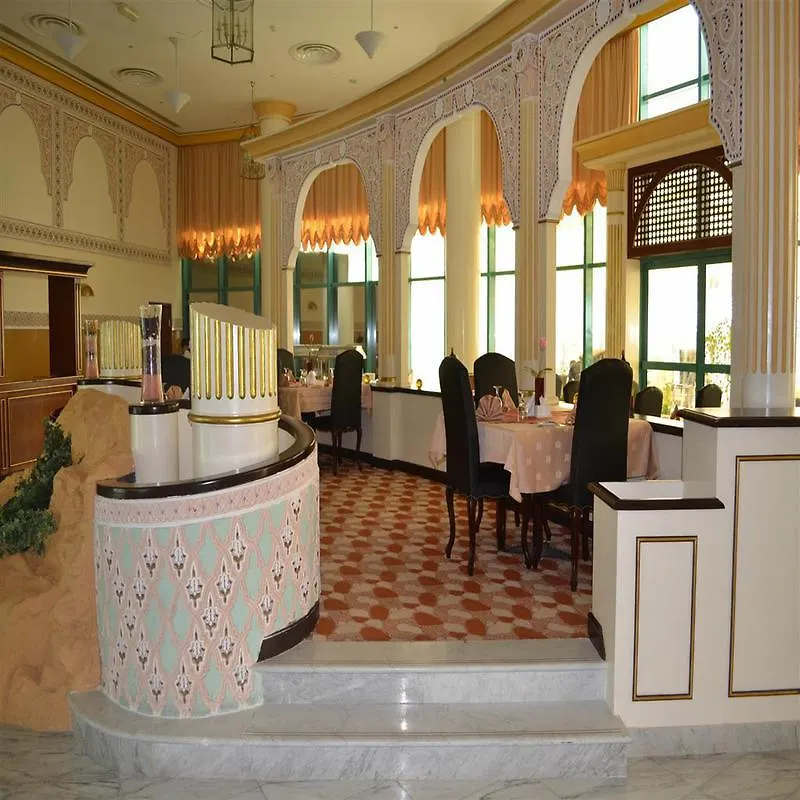 Tulip Inn Al Rahba Abu Dzabi Szálloda